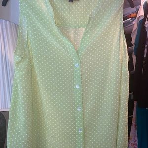 Jones New York sleeveless Blouse